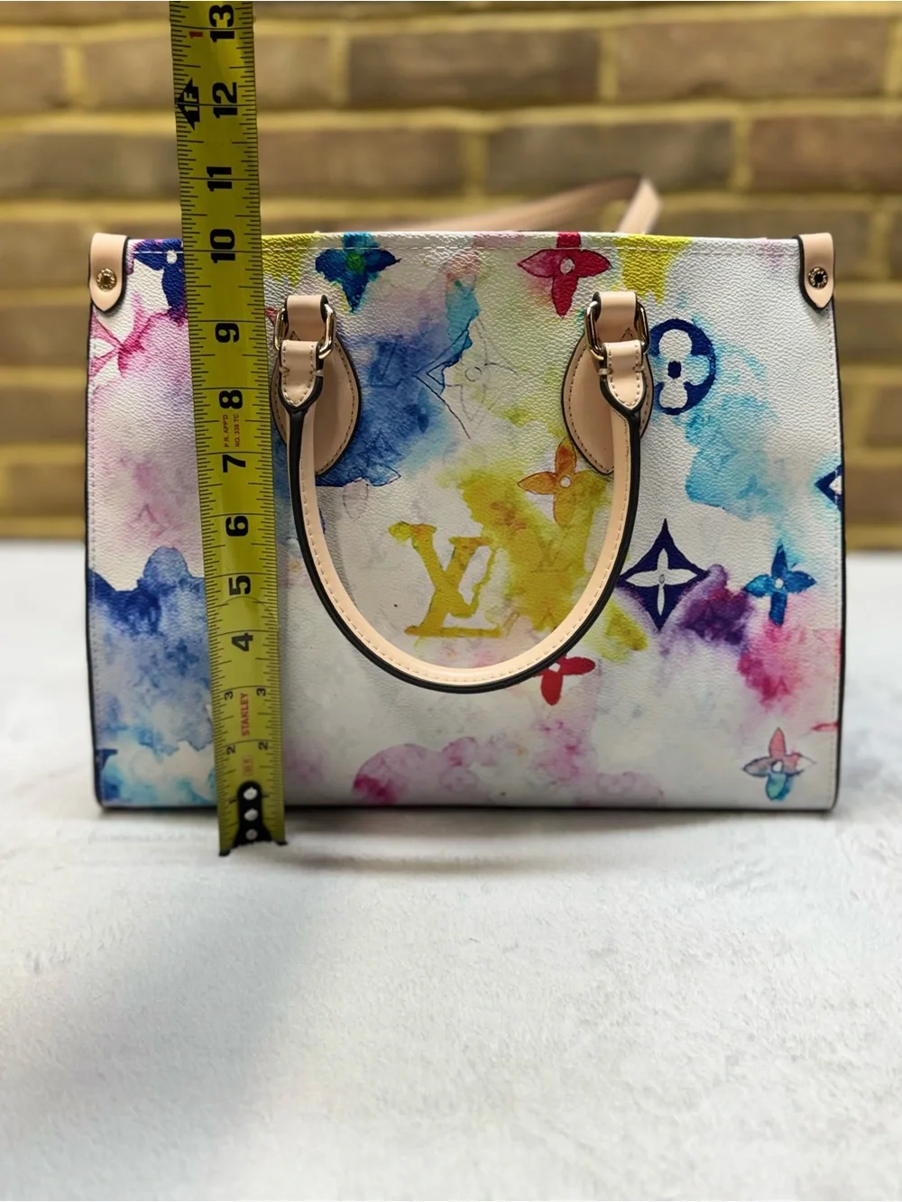 N/A stylish watercolor